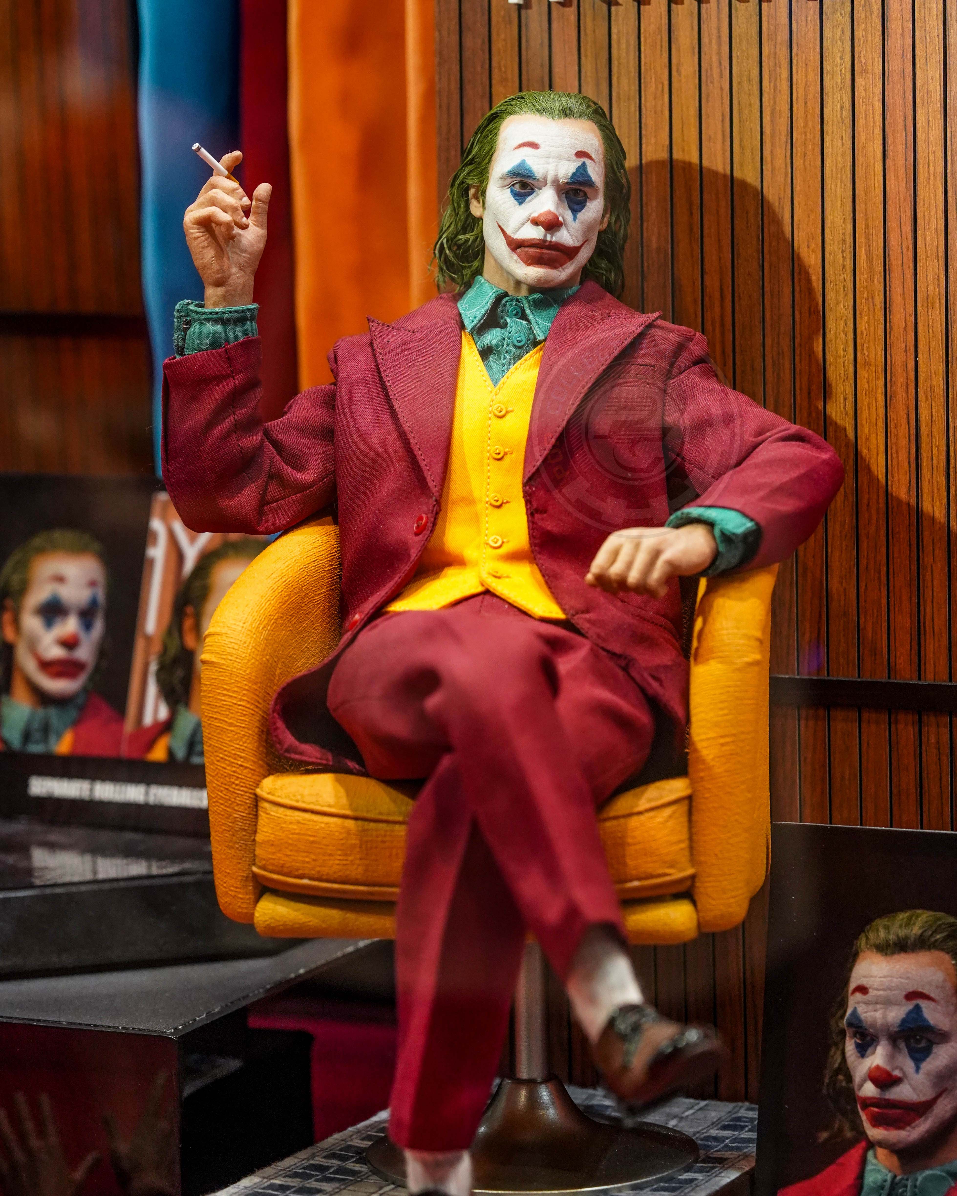 Preorder! Hot Toys DX43AE The Joker 2019 Joker (Artisan
