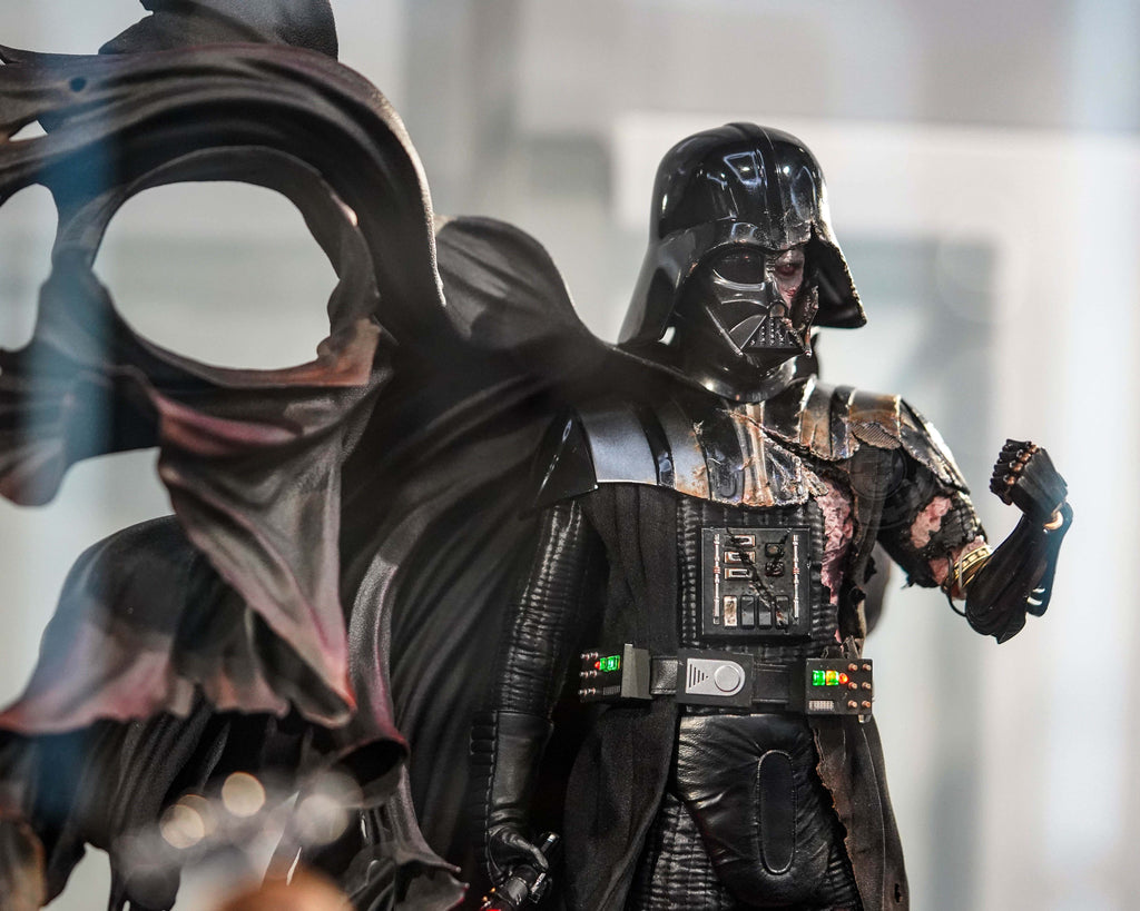 Preorder! Hot Toys DX45B Star Wars Darth Vader Battle Damaged (Deluxe Version) (Special Edition) 1/6 Scale Collectibles Figure