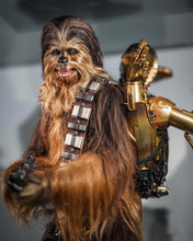 Load image into Gallery viewer, Preorder! Hot Toys MMS766 Star Wars: Episode V The Empire Strikes Back 1/6th scale Chewbacca with Disassembled C3PO Collectible Figure