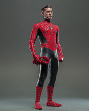 Load image into Gallery viewer, Hot Toys MMS661 Spiderman No Way Home Friendly Neighborhood Spider-Man(Regular Edition)