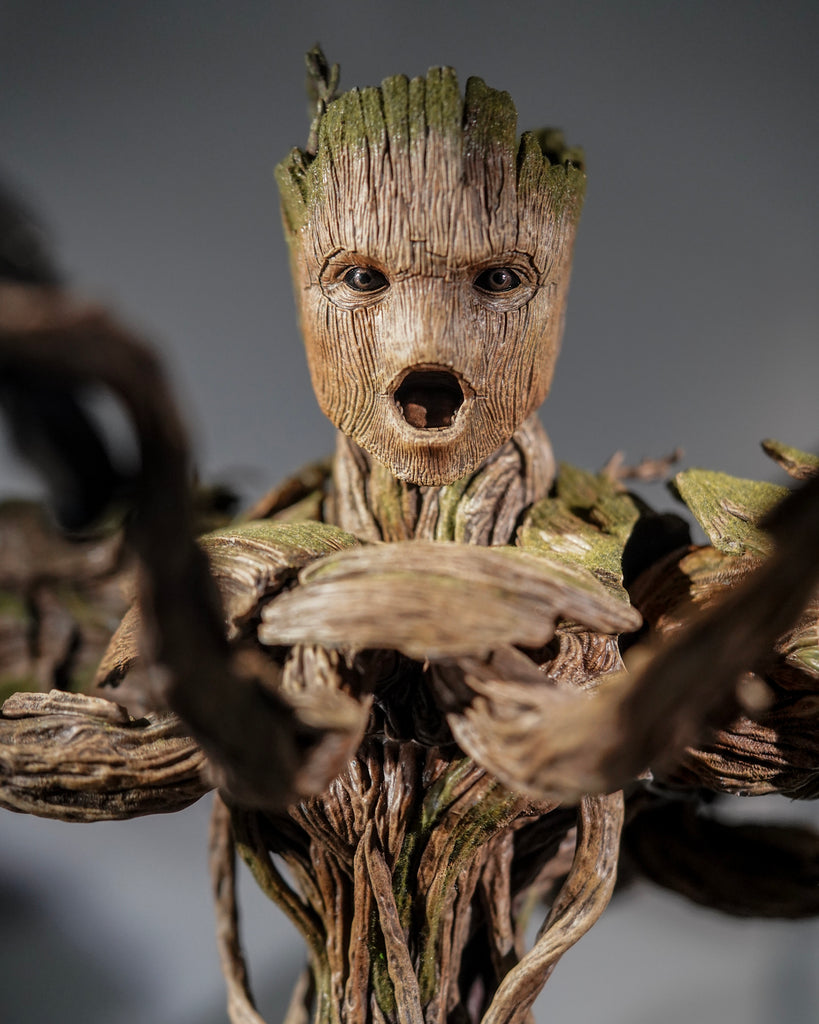 Hot Toys MMS707 Guardians of the Galaxy Volume 3 Groot 1/6 Scale Collectible Figure Deluxe Version