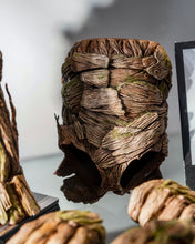 Load image into Gallery viewer, Hot Toys MMS707 Guardians of the Galaxy Volume 3 Groot 1/6 Scale Collectible Figure Deluxe Version