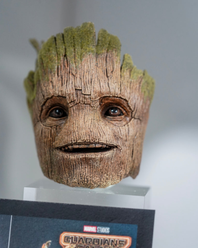 Hot Toys MMS707 Guardians of the Galaxy Volume 3 Groot 1/6 Scale Collectible Figure Deluxe Version