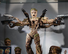 Load image into Gallery viewer, Hot Toys MMS707 Guardians of the Galaxy Volume 3 Groot 1/6 Scale Collectible Figure Deluxe Version