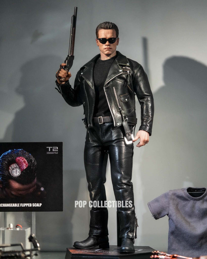 Preorder! Hot Toys MMS795 Terminator 2: Judgment Day 1/6th Scale T-800 (2.0) Collectible Figure