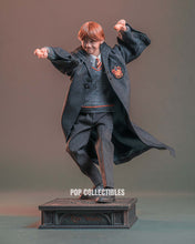 Load image into Gallery viewer, INART Harry Potter and the Philosopher&#39;s Stone - Ron Weasley 1/6 Collectible Figure Deluxe Version (Rooted Hair)
