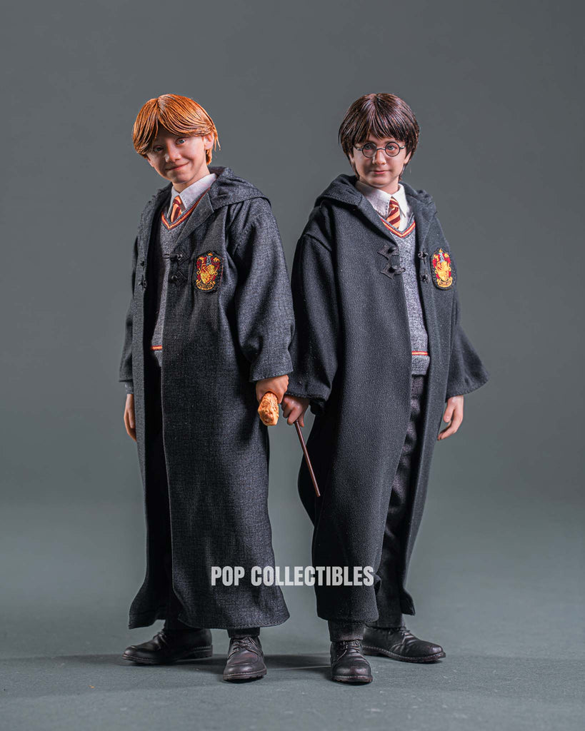 INART Harry Potter and the Philosopher's Stone - Ron Weasley 1/6 Collectible Figure Deluxe Version (Rooted Hair)