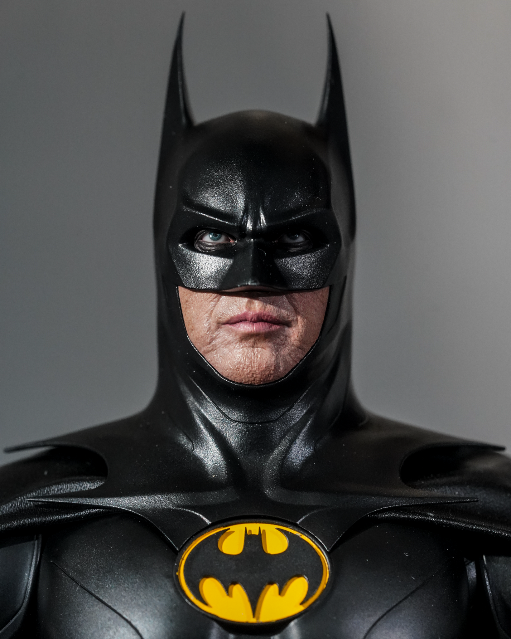 Batman (modern suit) MMS712, Figurine Hot Toys