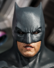 Load image into Gallery viewer, Preorder! Hot Toys MMS705 The Flash – Batman and Batcycle 1/6 Scale Collectible Set