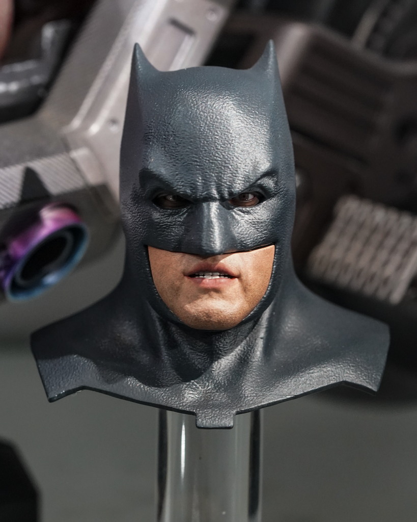 Preorder! Hot Toys MMS703 The Flash – Batman 1/6 Scale Collectible Figure