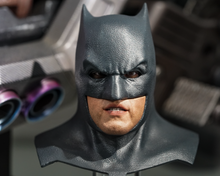 Load image into Gallery viewer, Preorder! Hot Toys MMS705 The Flash – Batman and Batcycle 1/6 Scale Collectible Set