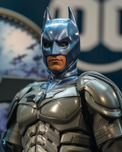 Load image into Gallery viewer, Hot Toys MMS697 WB 100 Batman 1/6th Scale Collectible Figure (Exclusive Edition)(Worldwide 500PCS)