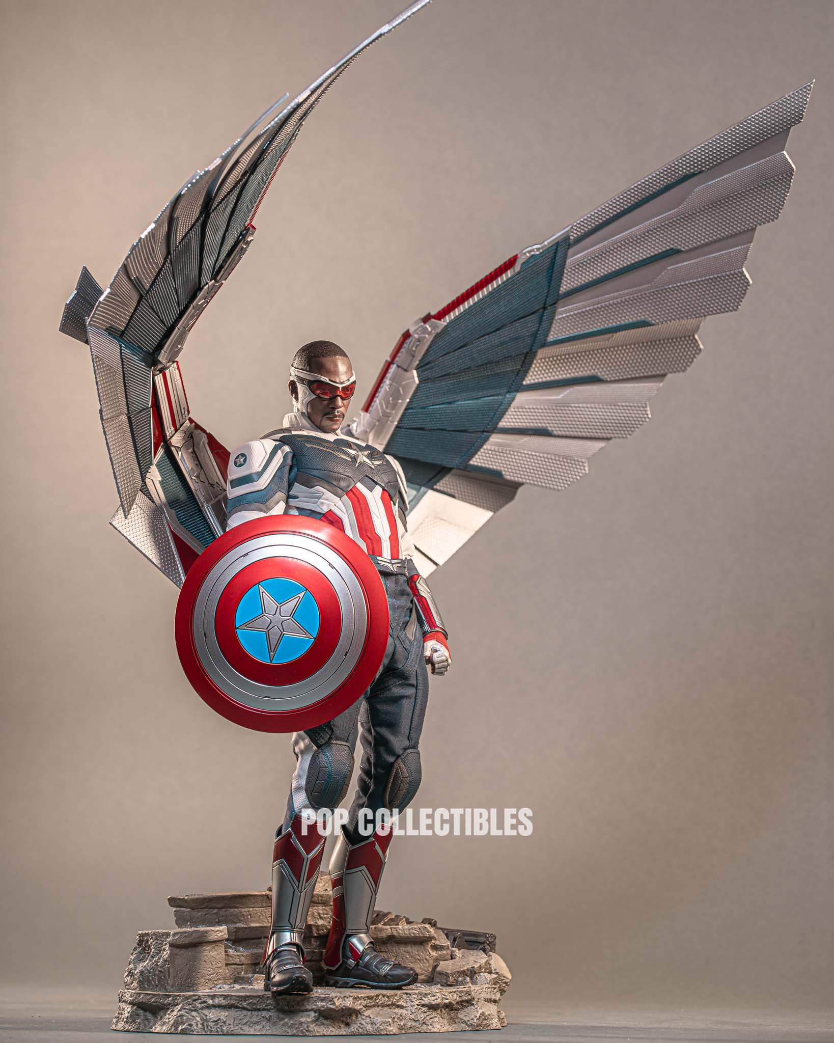 ホットトイズ 1/6 ファルコン キャプテン・アメリカ TMS040 Hot Toys TMS040 The Falcon and the Winter Soldier 1/6