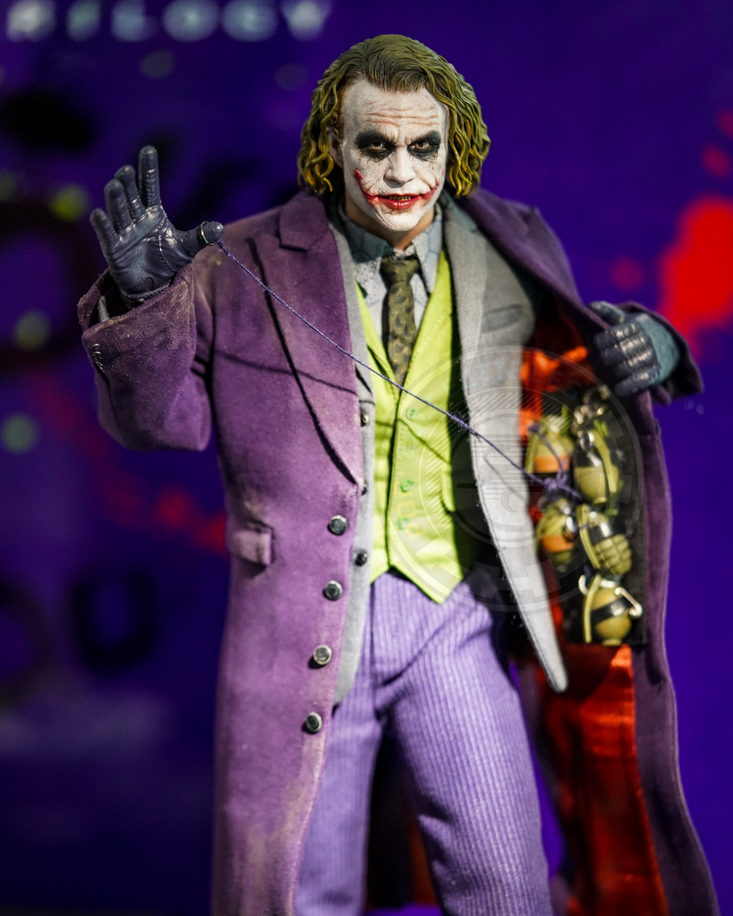 Hot toys deals joker
