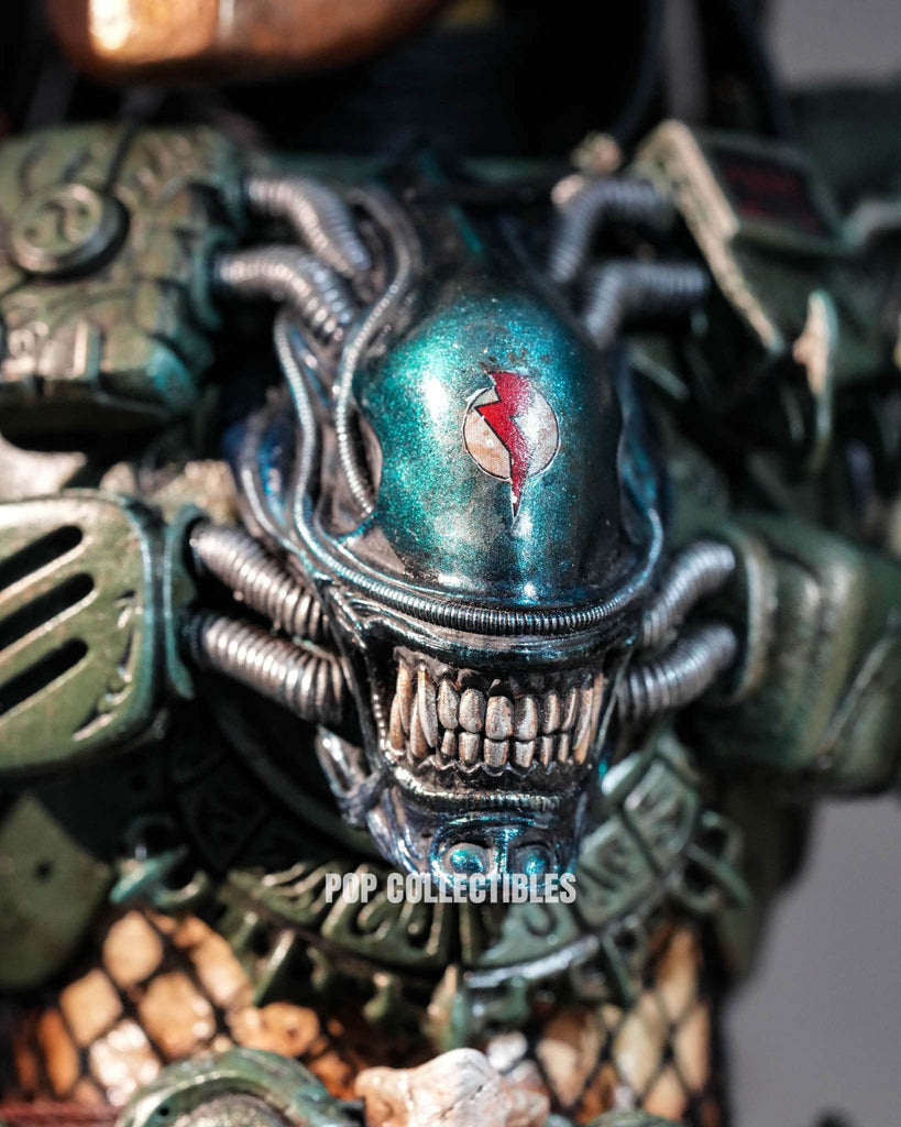 Preorder! Hot Toys CMS029B Predator 1/6th scale Broken Tusk Predator Collectible Figure (Special Edition)