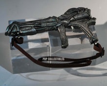 Load image into Gallery viewer, Preorder! Hot Toys CMS029B Predator 1/6th scale Broken Tusk Predator Collectible Figure (Special Edition)