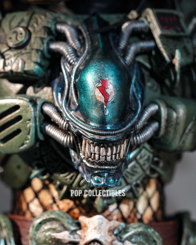 Preorder! Hot Toys CMS029B Predator 1/6th scale Broken Tusk Predator Collectible Figure (Special Edition)