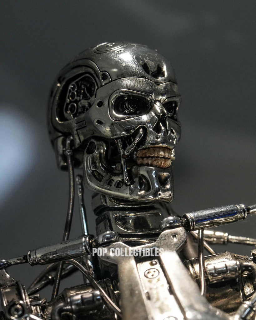 Preorder! Hot Toys MMS840D77 Terminator 2: Judgement Day Diecast Endoskeleton (Battle Damaged) 1/6 scale Collectible Figure