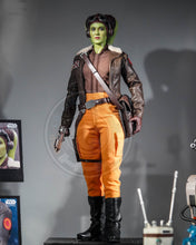 Load image into Gallery viewer, Preorder! Hot Toys TMS113 Star Wars Ahsoka Hera Syndulla 1/6th Scale Collectible Figure