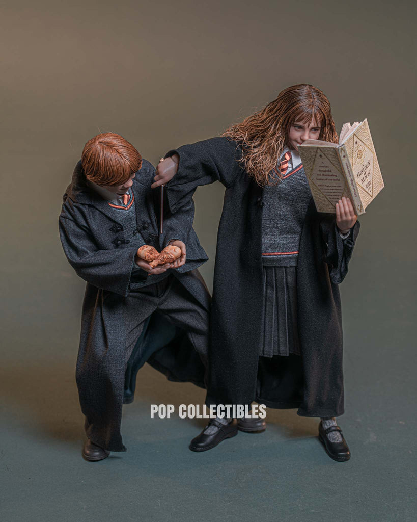 INART Harry Potter and the Philosopher’s Stone - Hermione Granger 1/6 Collectible Figure