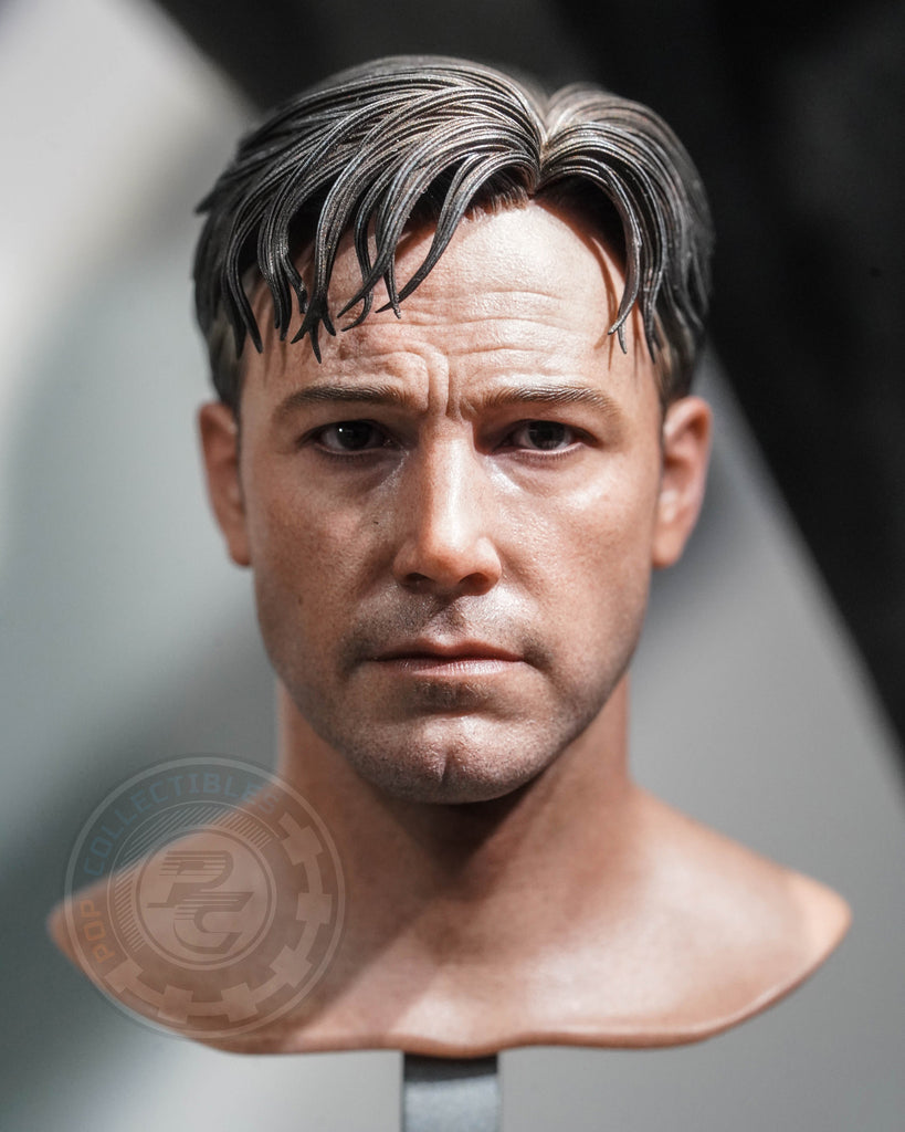 Preorder! Hot Toys MMS732 Batman v Superman: Dawn of Justice - 1/6th scale Batman (2.0) Collectible Figure (Deluxe Version)