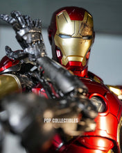 Load image into Gallery viewer, Preorder! Hot Toys MMS866D81 Avengers: Age of Ultron - Iron Man Mark XLIII (2.0) (Deluxe Version) 1/6th Scale Collectible Figure