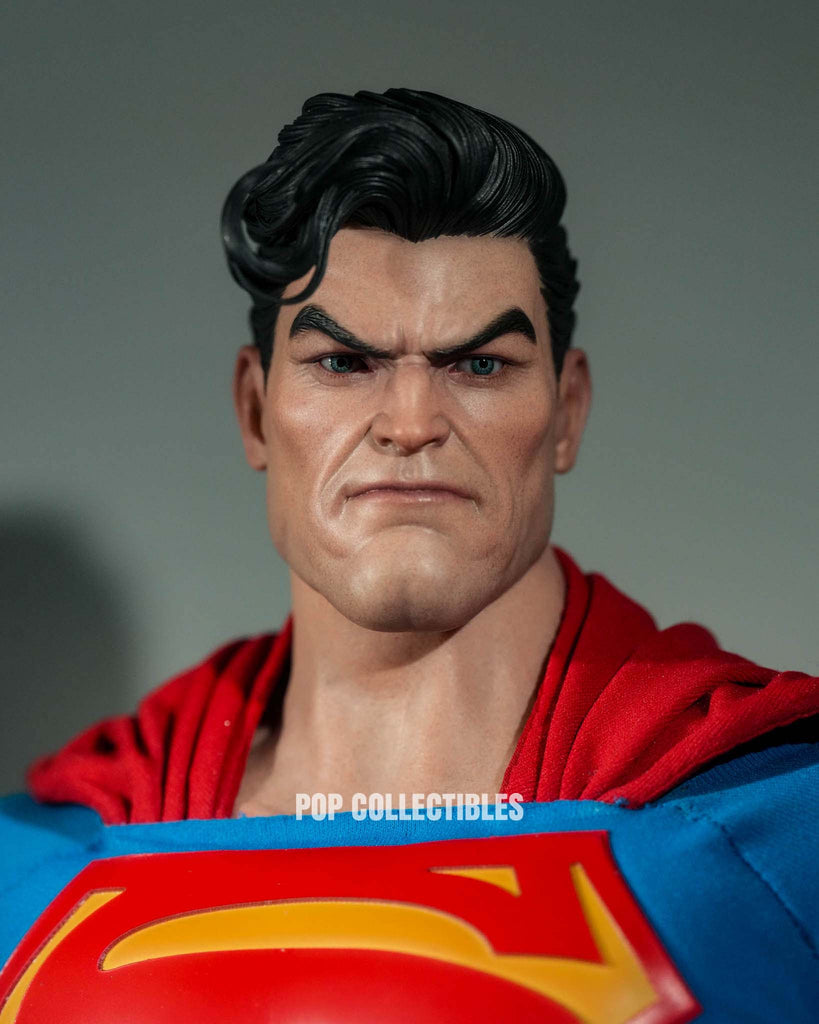 Preorder! Hot Toys CMS032 Batman: The Dark Knight Returns 1/6th scale Superman Collectible Figure
