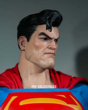 Load image into Gallery viewer, Preorder! Hot Toys CMS032 Batman: The Dark Knight Returns 1/6th scale Superman Collectible Figure