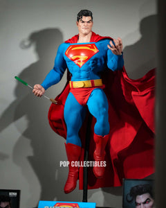 Preorder! Hot Toys CMS032 Batman: The Dark Knight Returns 1/6th scale Superman Collectible Figure