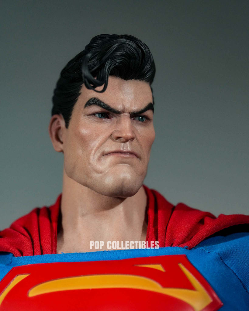Preorder! Hot Toys CMS032 Batman: The Dark Knight Returns 1/6th scale Superman Collectible Figure