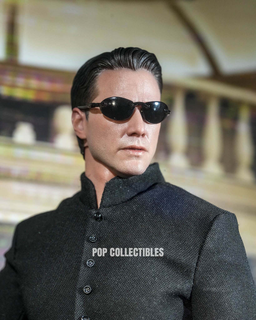 Preorder! Hot Toys MMS868 The Matrix Reloaded - Neo 1/6th scale