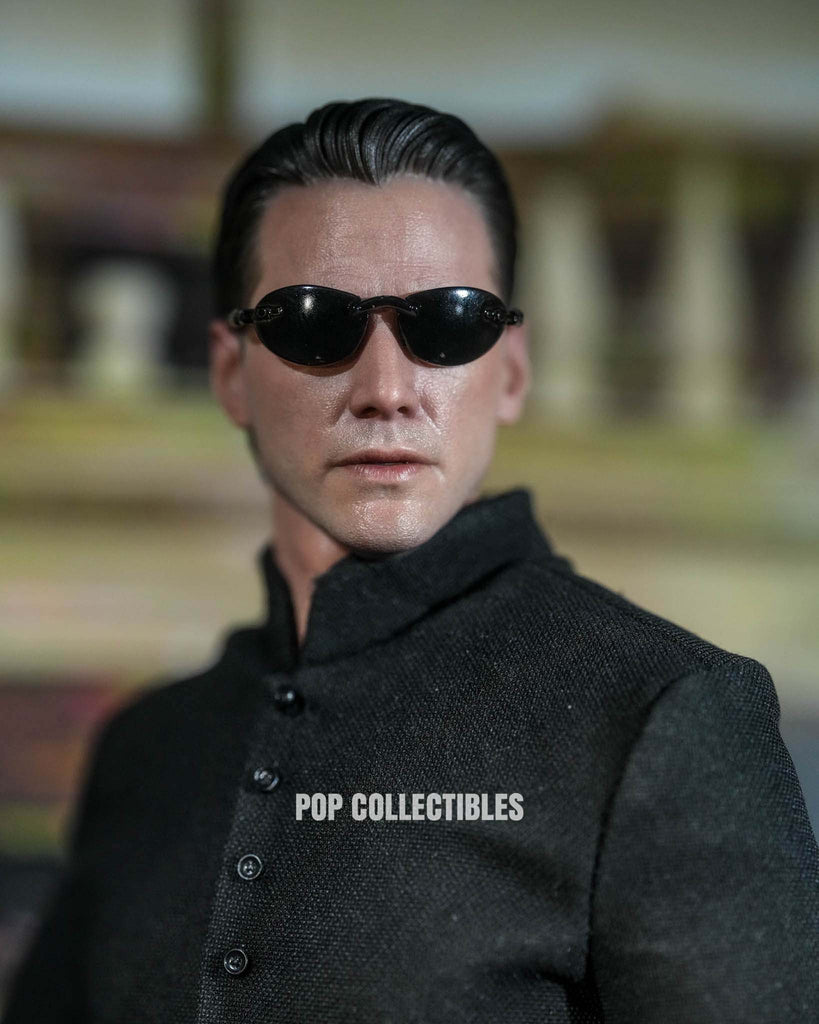 Preorder! Hot Toys MMS868 The Matrix Reloaded - Neo 1/6th scale