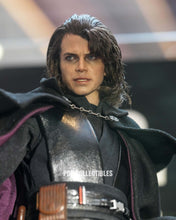 Load image into Gallery viewer, Preorder! Hot Toys MMS882AE Star Wars: Revenge Of The Sith 1/6th scale Anakin Skywalker (Concept Art) Collectible Figure (Artisan Edition) [Hot Toys Exclusive]
