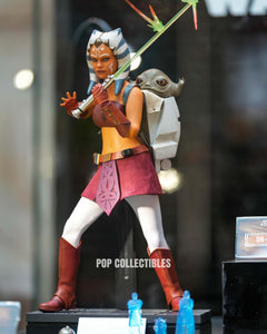 Hot Toys TMS170 Star Wars: The Clone Wars 1/6th scale Ahsoka Tano (Padawan) Collectible Figure [Hot Toys Exclusive]