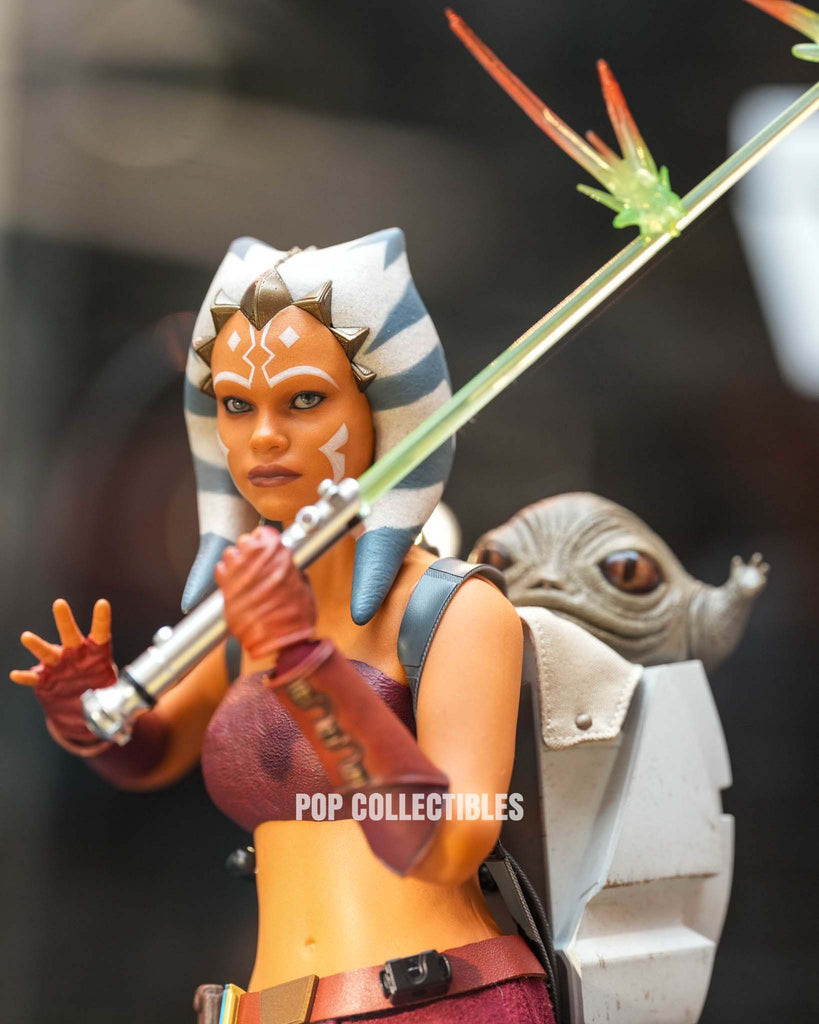 Hot Toys TMS170 Star Wars: The Clone Wars 1/6th scale Ahsoka Tano (Padawan) Collectible Figure [Hot Toys Exclusive]