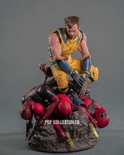 Load image into Gallery viewer, Hot Toys MMS754 Deadpool and Wolverine: Wolverine 1/6 Scale Collectible Figure Deluxe Edition