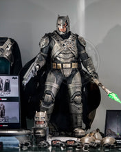 Load image into Gallery viewer, Preorder! Hot Toys MMS743D63 Batman V Superman Dawn Of Justice Armored Batman (2.0) 1/6th Scale Collectible Figure (Deluxe Version)