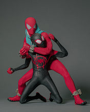 Load image into Gallery viewer, Hot Toys VGM34 Spiderman PS4 Scarlet Spider Suit 1/6 Scale Collectibles Figure