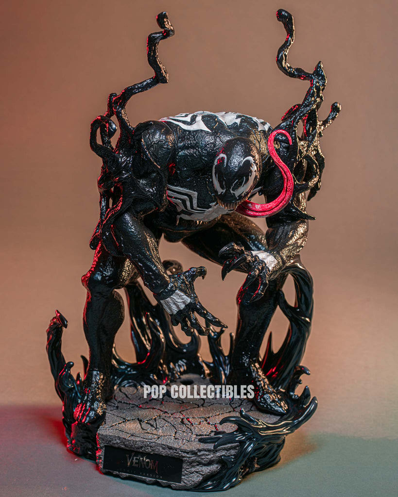 Hot Toys CMS023 Marvel Comics Venom 1/6th Scale Collectible Figure