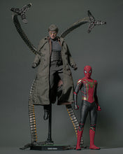 Load image into Gallery viewer, Hot Toys MMS633 Spiderman No Way Home Doc Ock Deluxe Edition 1/6 Scale Collectible Figure