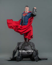 Load image into Gallery viewer, INART Batman v Superman: Dawn of Justice Superman 1/6 Scale Collectible Figure