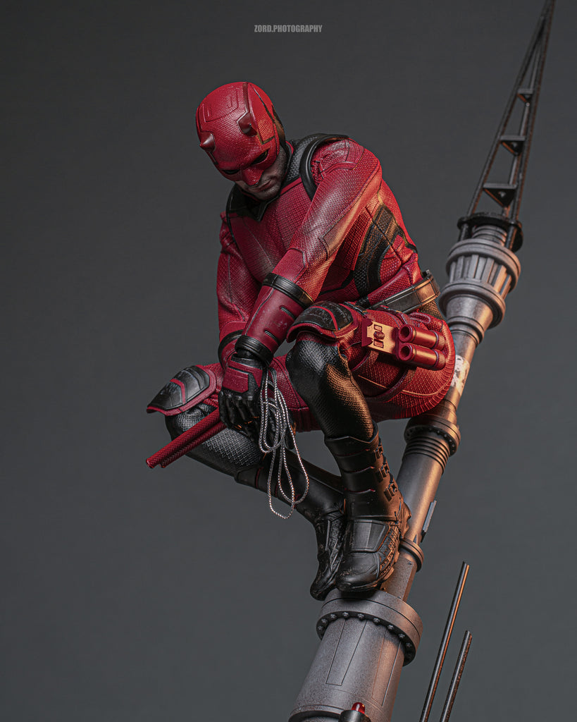 Hot Toys TMS154 Daredevil: Born Again 1/6th Scale Daredevil Collectible Figure