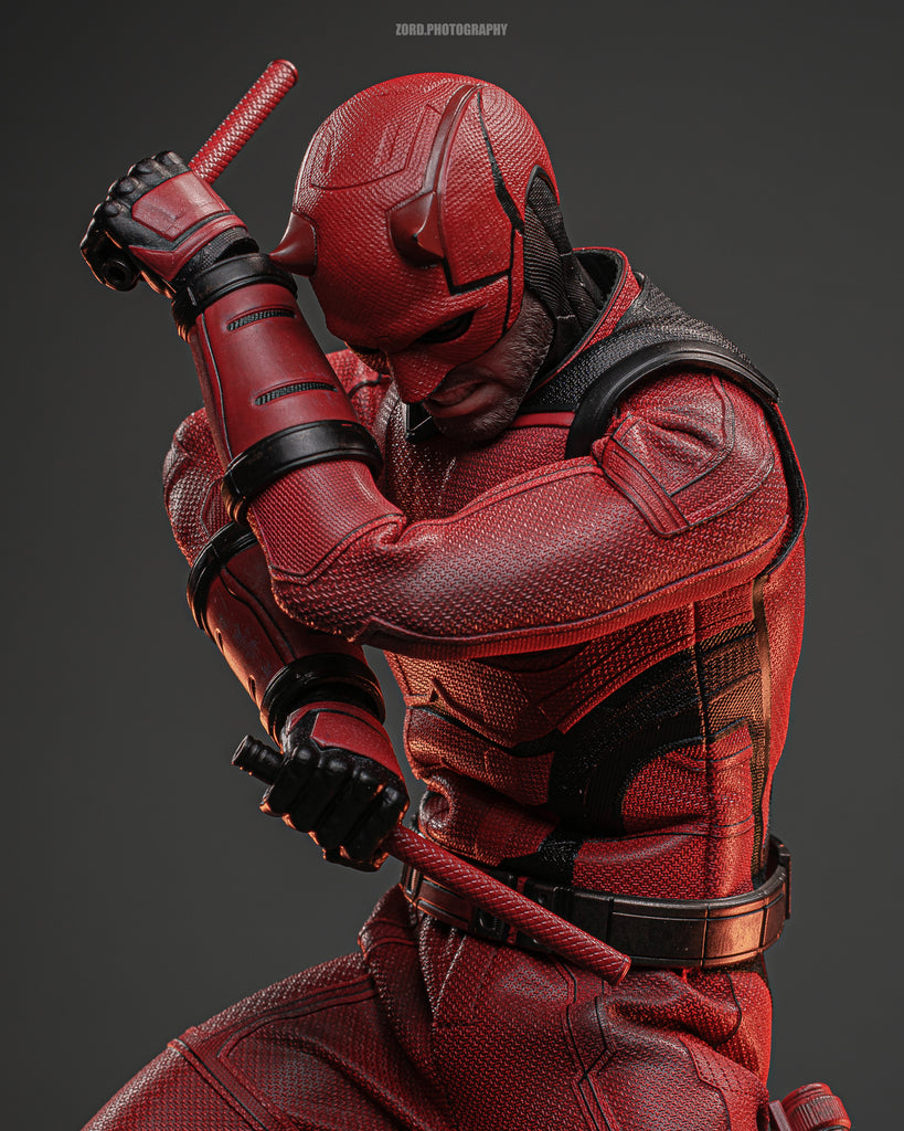 Hot Toys TMS154 Daredevil: Born Again 1/6th Scale Daredevil Collectible Figure