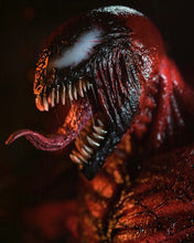 Load image into Gallery viewer, Hot Toys MMS620 Venom: Let There Be Carnage Carnage 1/6th Scale Collectible Figure (Deluxe Version)