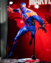 Load image into Gallery viewer, Preorder! Hot Toys MMS711 Spiderman Across The Spiderverse – Spider Man 2099 1/6 Scale Collectible Figure