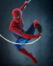 Load image into Gallery viewer, Hot Toys MMS892 Spider-Man: Brand New Day Spider-Man 1/6th scale Collectible Figure