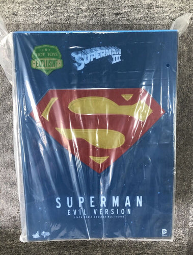 Hot Toys MMS207 Superman 3 Superman (Evil Version) 1/6 Scale Collectible Figure