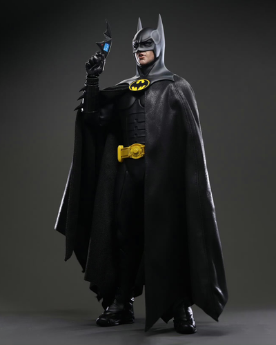 Hot Toys MMS770 Batman Returns: 1/6th scale Batman Collectible Figure (Deluxe Version)