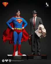 Load image into Gallery viewer, Preorder! INART Superman (1978) Superman and Clark Kent 1/6 scale Collectible Figure Set Premium Edition
