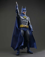 Load image into Gallery viewer, Hot Toys MMS834 The Flash 1/6th scale Batman (Blue &amp; Grey Suit) Collectible Figure [Hot Toys Exclusive]
